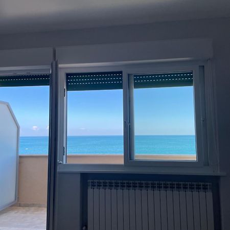 Апартаменты Il Balcone Sul Mare Порто-Реканати Экстерьер фото
