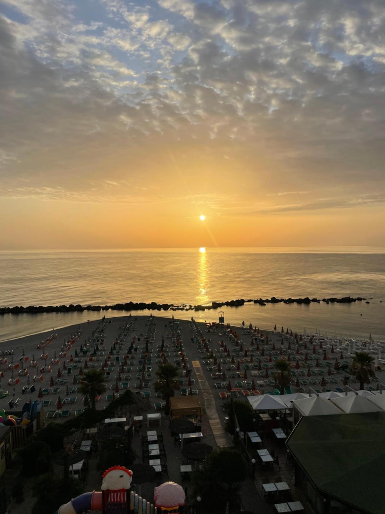 Апартаменты Il Balcone Sul Mare Порто-Реканати Экстерьер фото